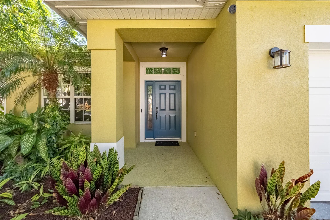 Photo of 392 Waterside Circle