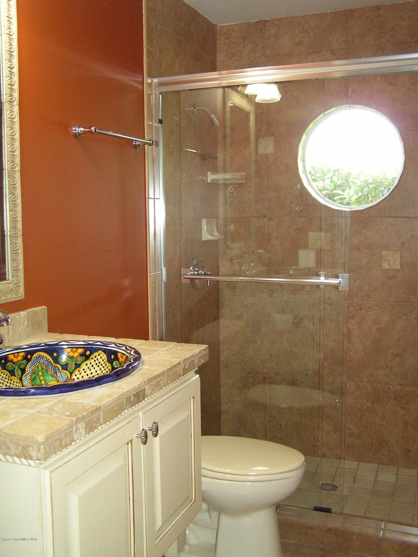 Photo of 1071 Stratford Place