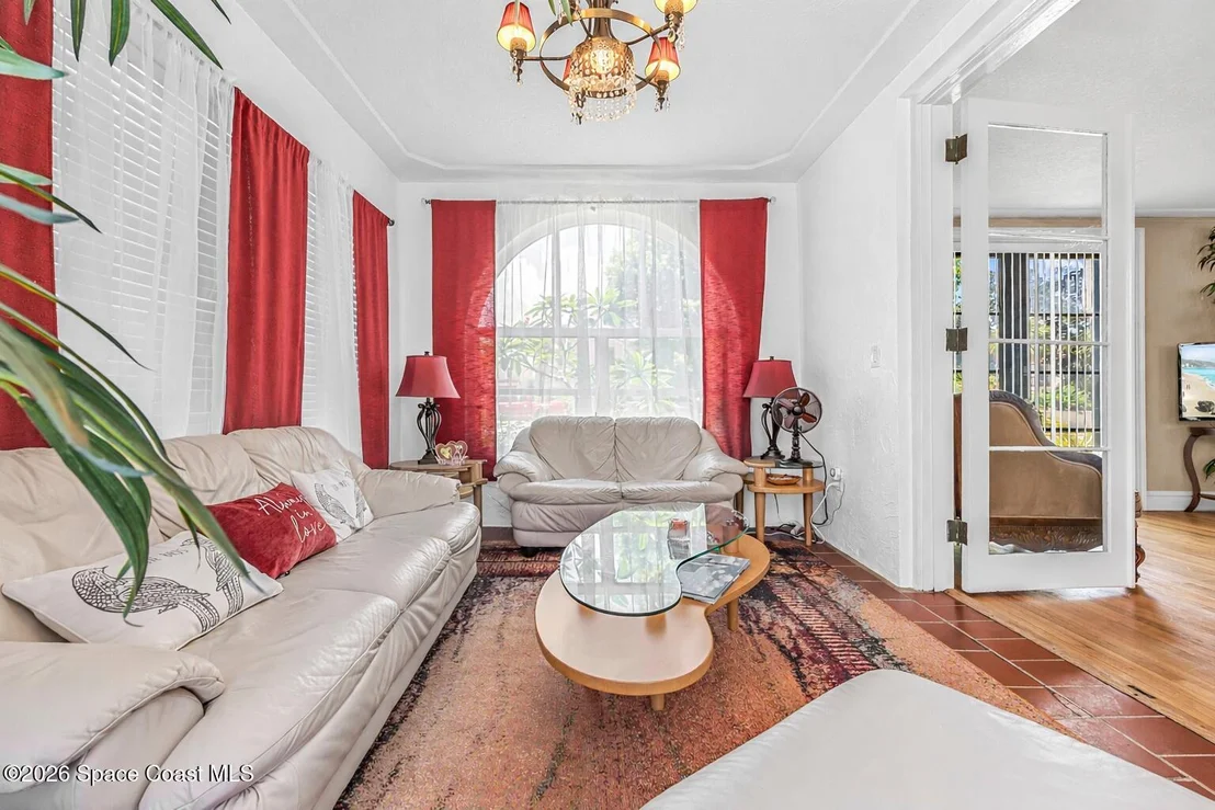 Photo of 130 Valencia Road
