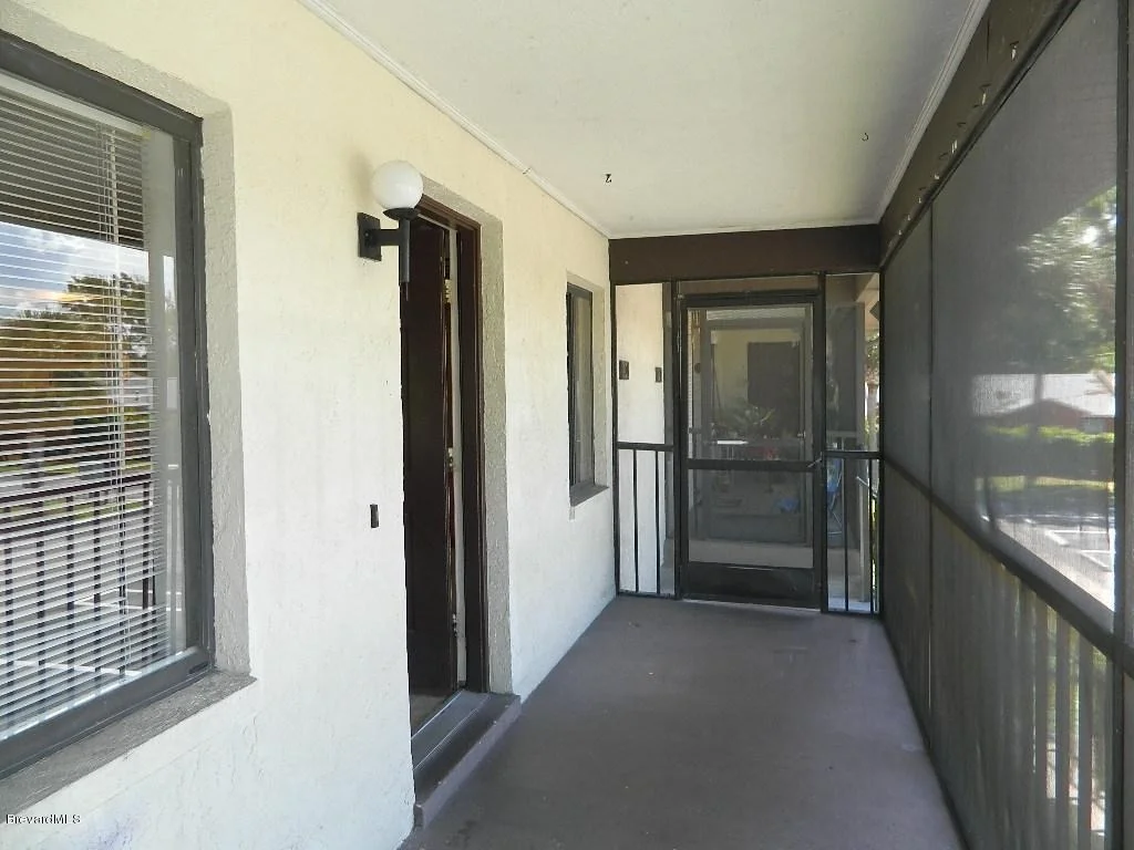 Photo of Unit 105 at 3213 Murrell Road