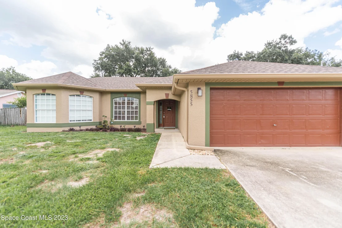 Photo of 5855 Granite Lane