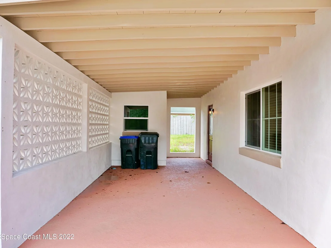 Photo of 4550 Apollo Road