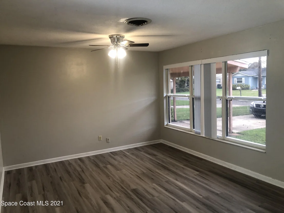 Photo of 2901 Shepard Drive