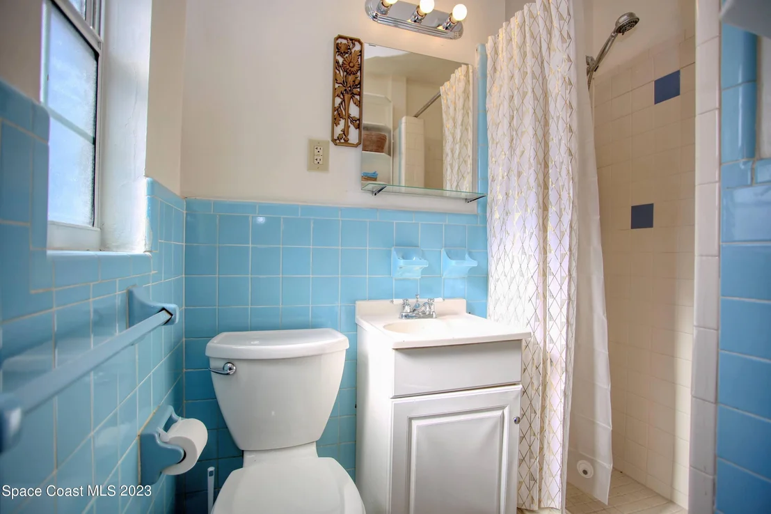 Photo of 1740 Golfview Drive