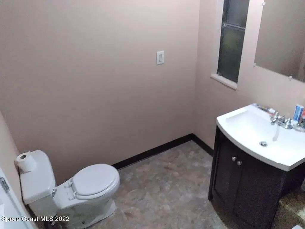Photo of 2595 Parrish Road