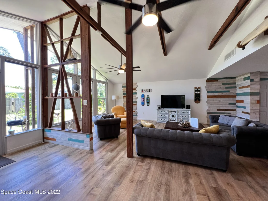 Photo of 142 Antigua Drive