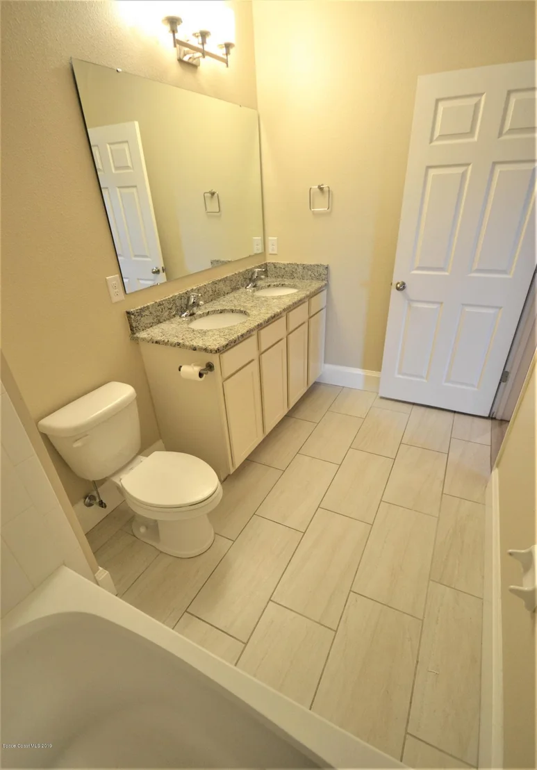 Photo of 960 Fiddleleaf Circle