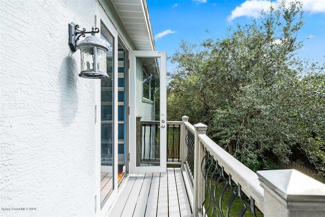 Photo of 1338 Silver Lake Drive