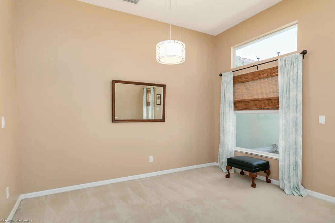 Photo of 829 Tavernier Circle NE