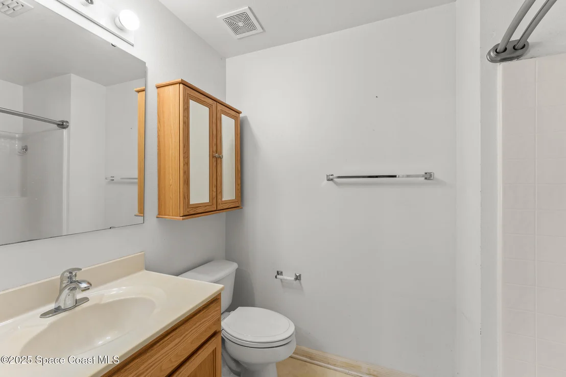 Photo of 6200 Edison Street