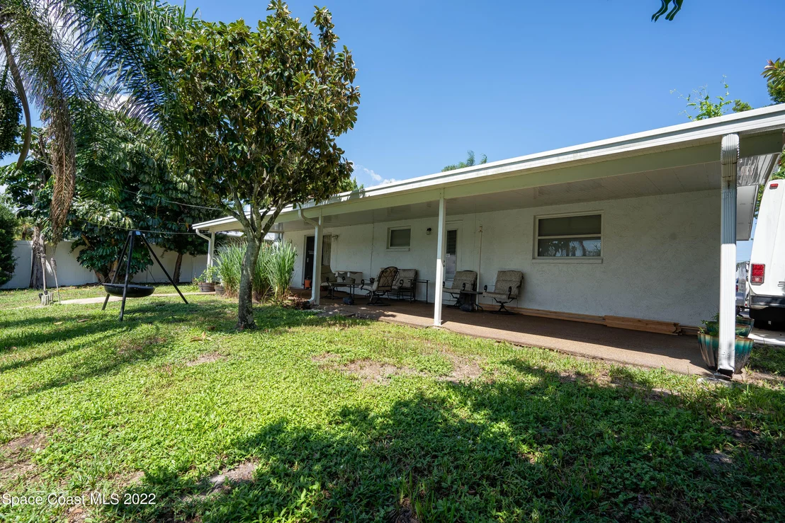 Photo of 2277 Lakeview Drive