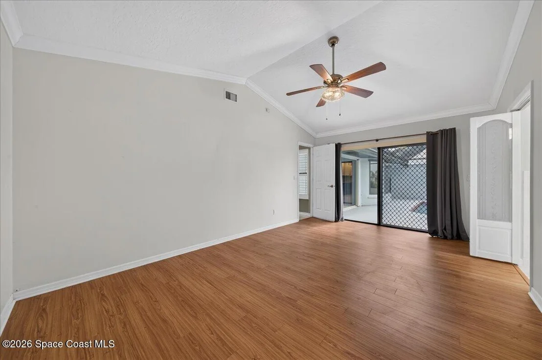 Photo of 340 Oak Haven Drive