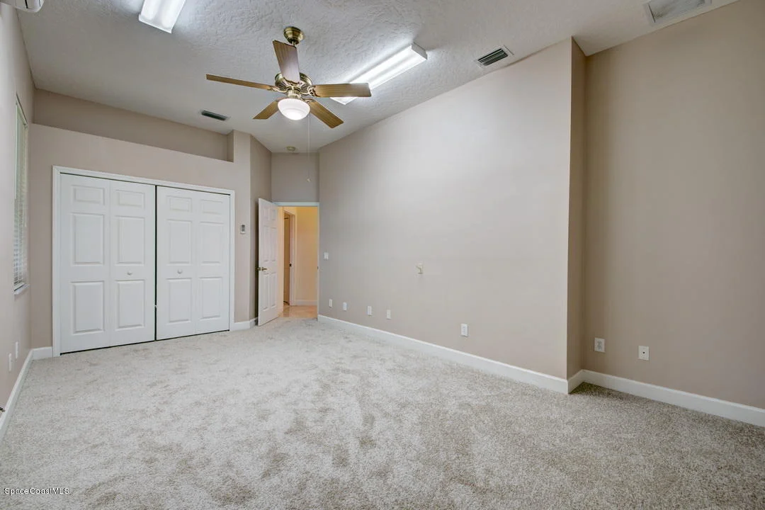 Photo of 843 Spring Oak Drive