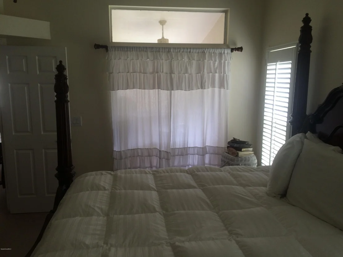 Photo of 8016 Bracken Lane