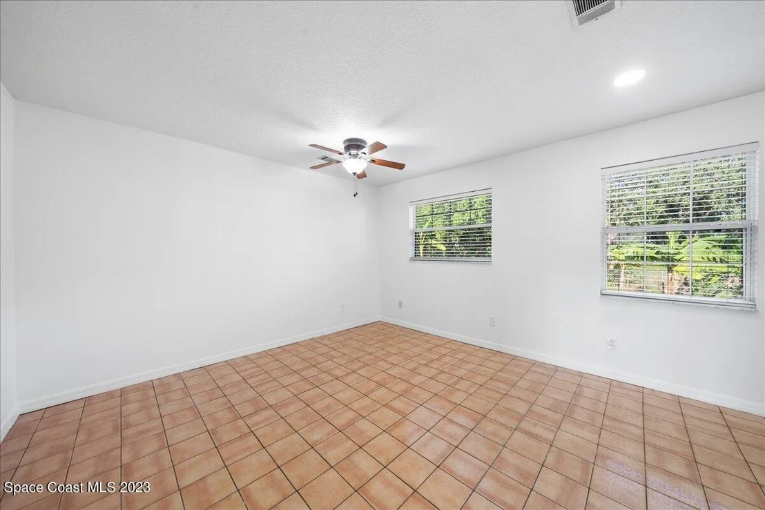 Photo of 539 Sylvia Road