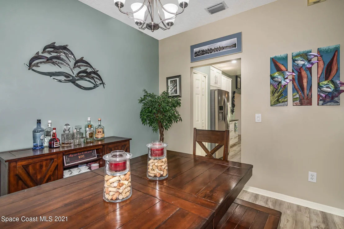 Photo of 1630 Rustic Way
