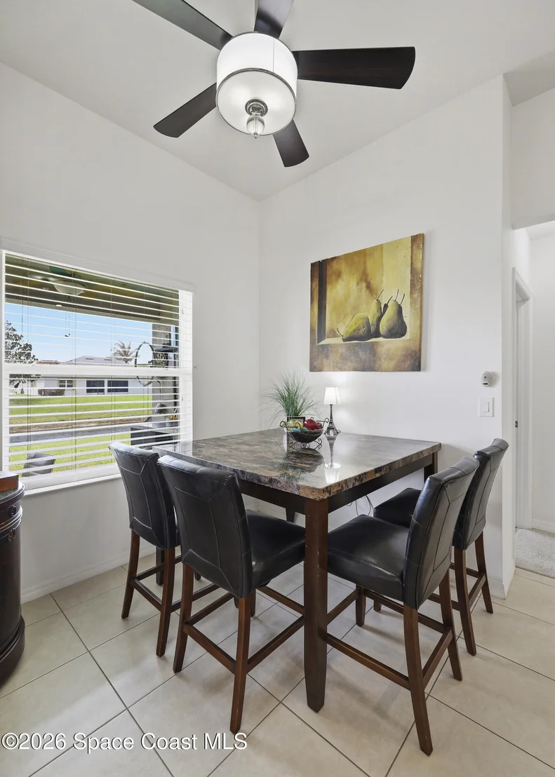 Photo of 1121 Morgan Circle NE