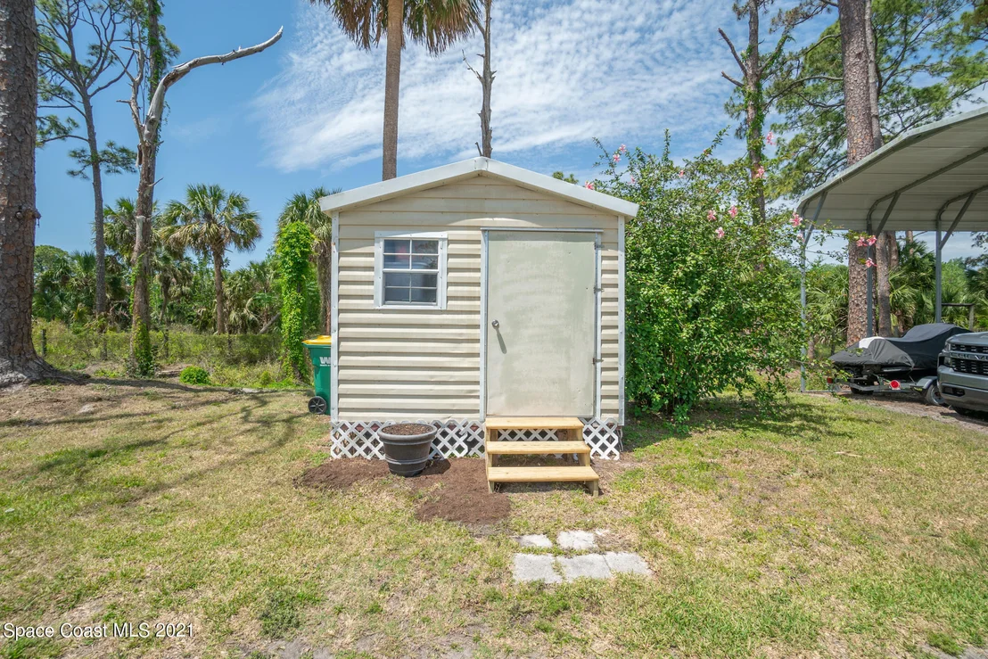 Photo of 3635 Hield Road