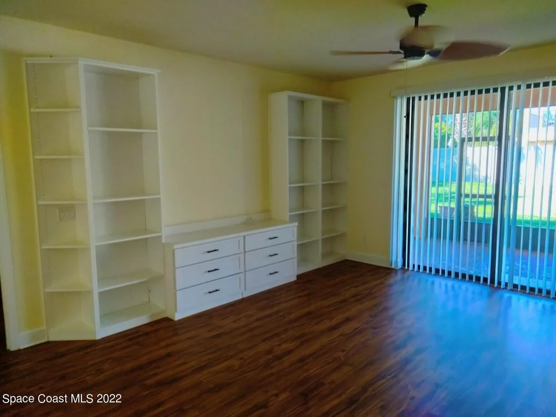Photo of 1242 United Drive
