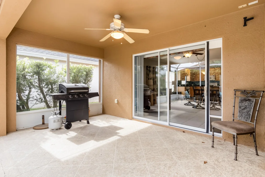 Photo of 7137 Broderick Drive