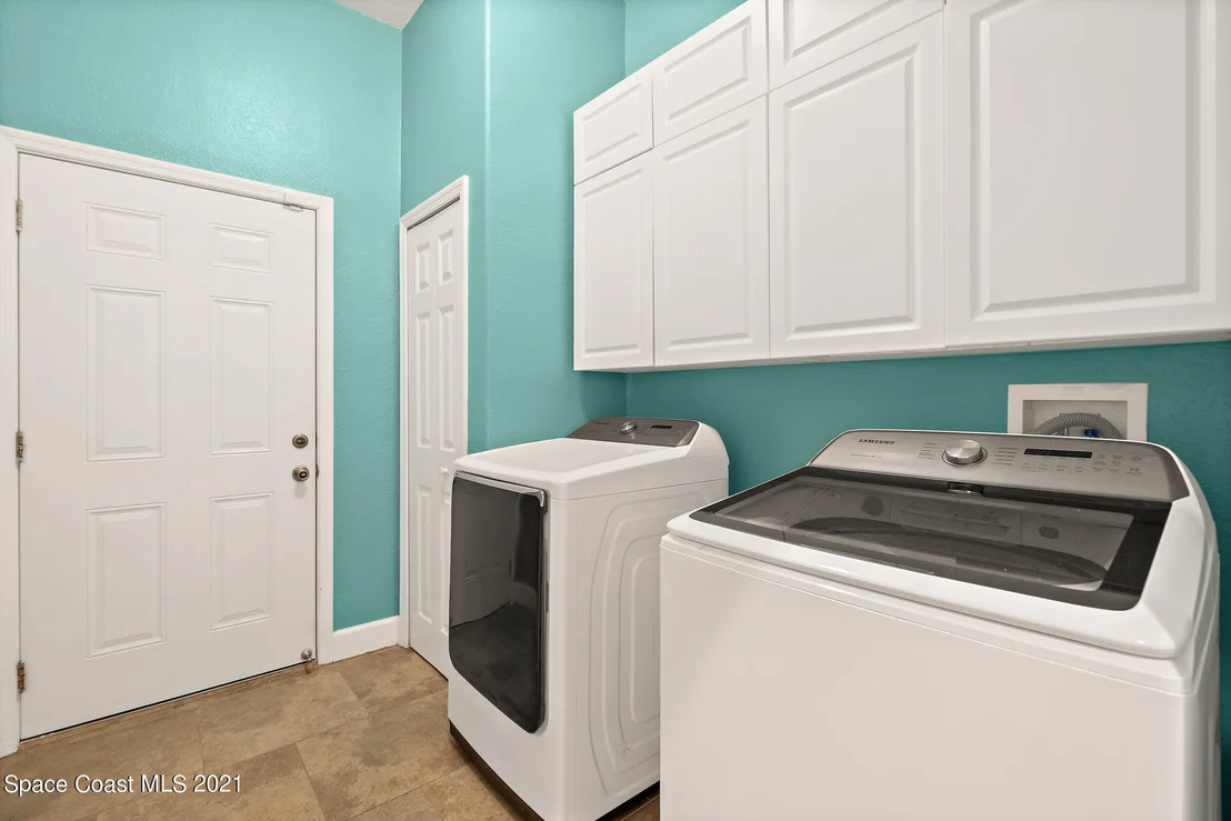 Photo of 6495 Bamboo Avenue