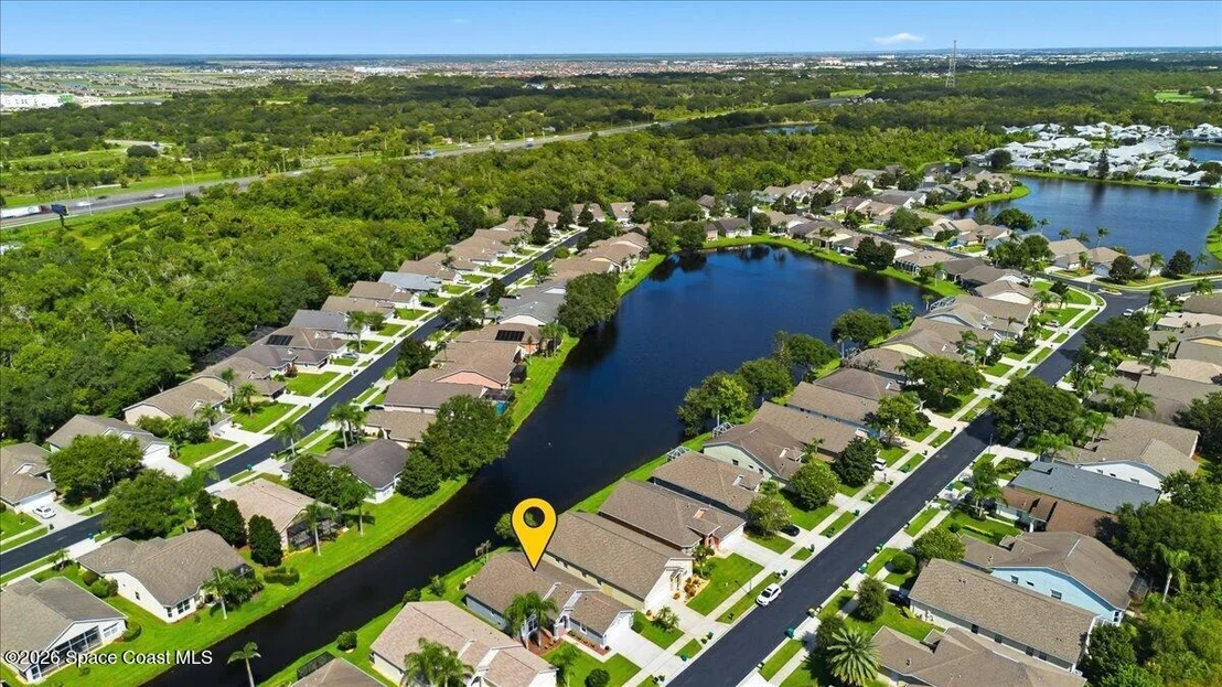 Photo of 4570 Portage Trail