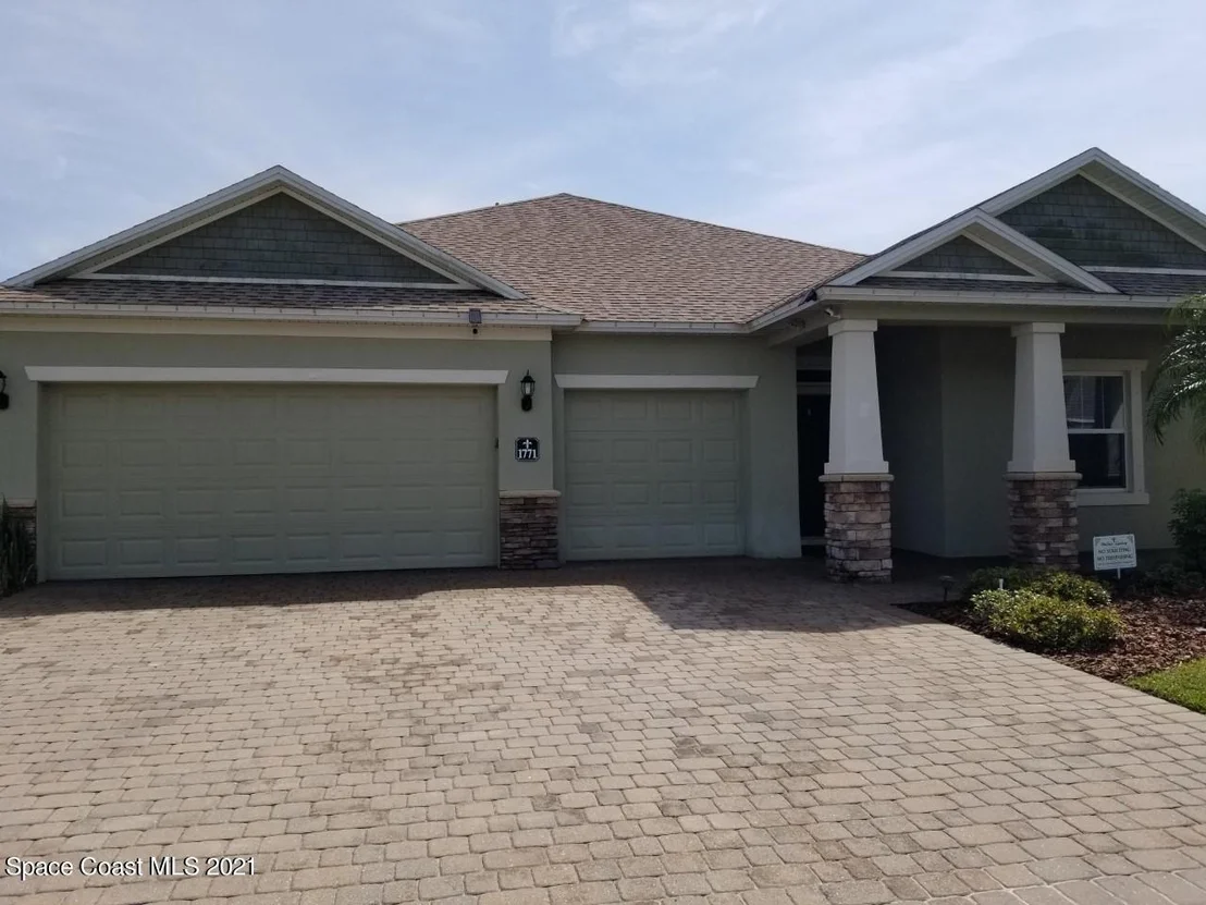 Photo of 1771 Bridgeport Circle