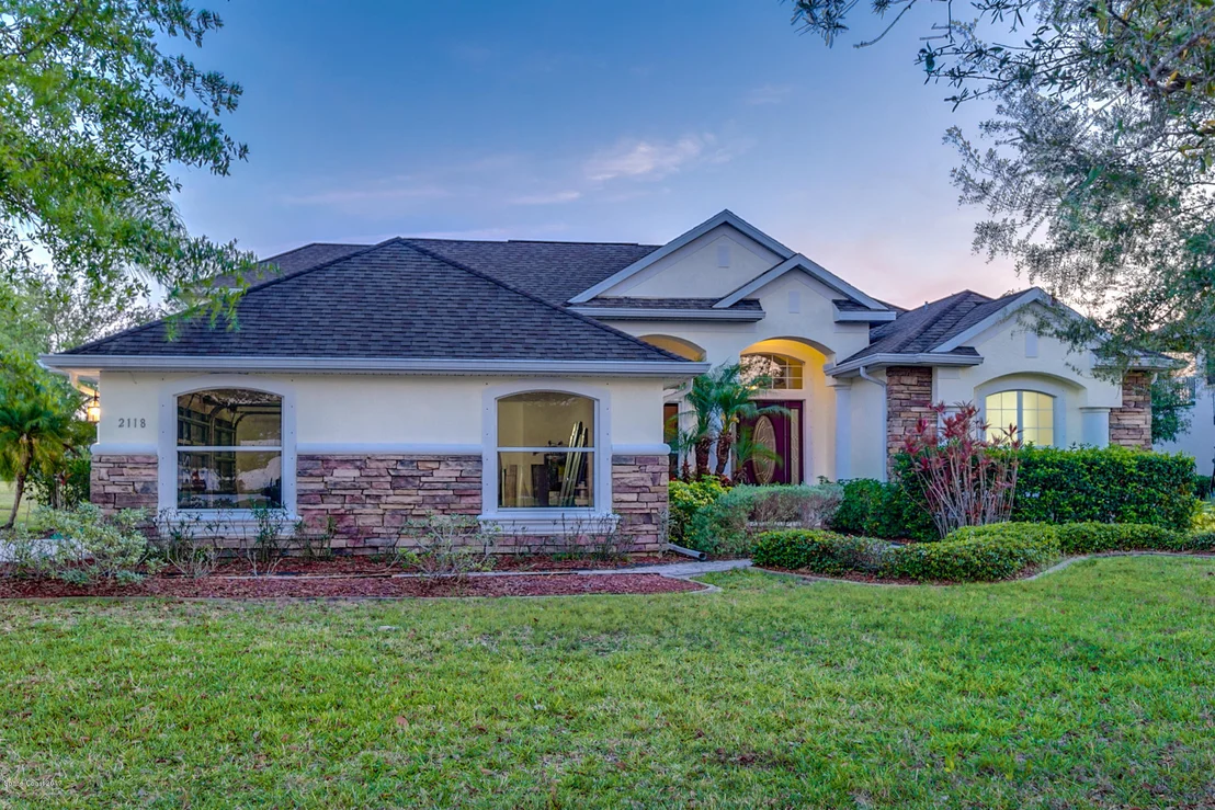 Photo of 2118 Windbrook Drive SE