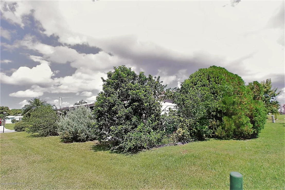 Photo of 521 Marnie Circle