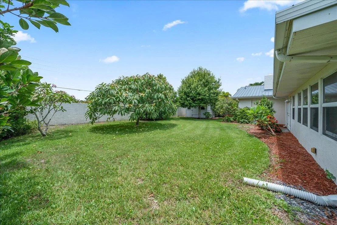 Photo of 1902 Cedar Lane
