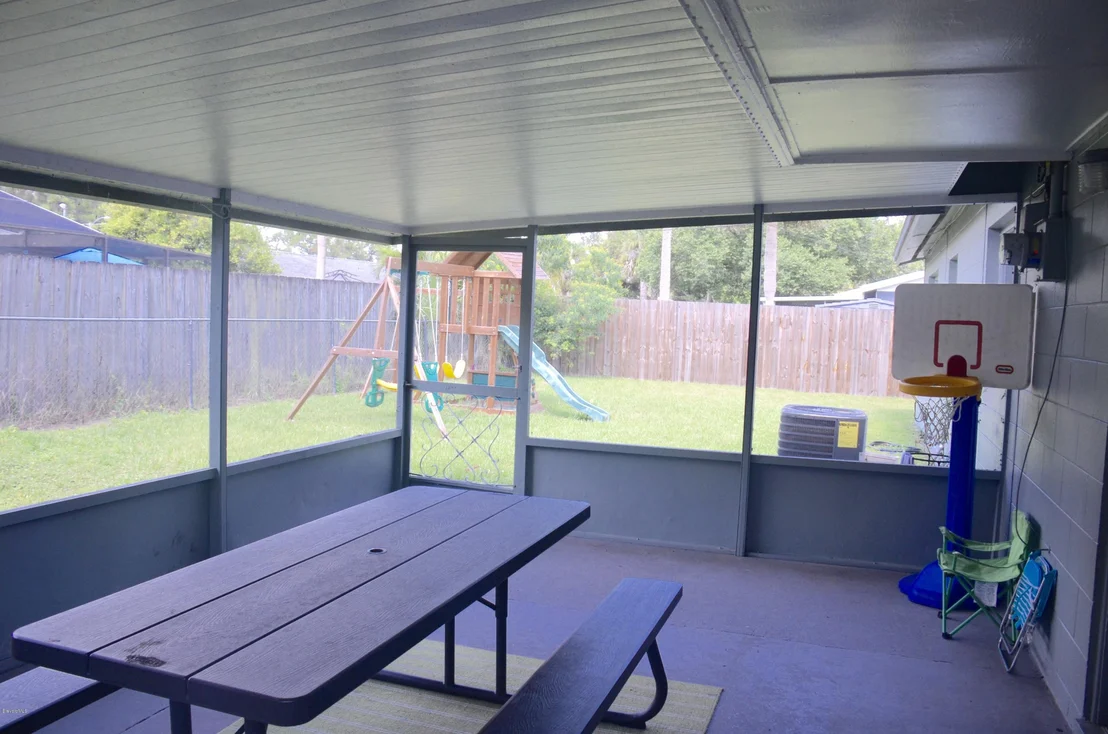 Photo of 1085 Coronado Drive