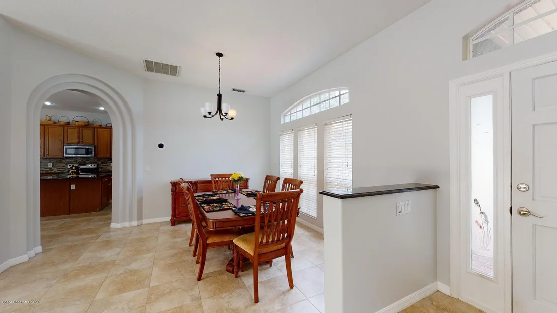 Photo of 5755 Newbury Circle