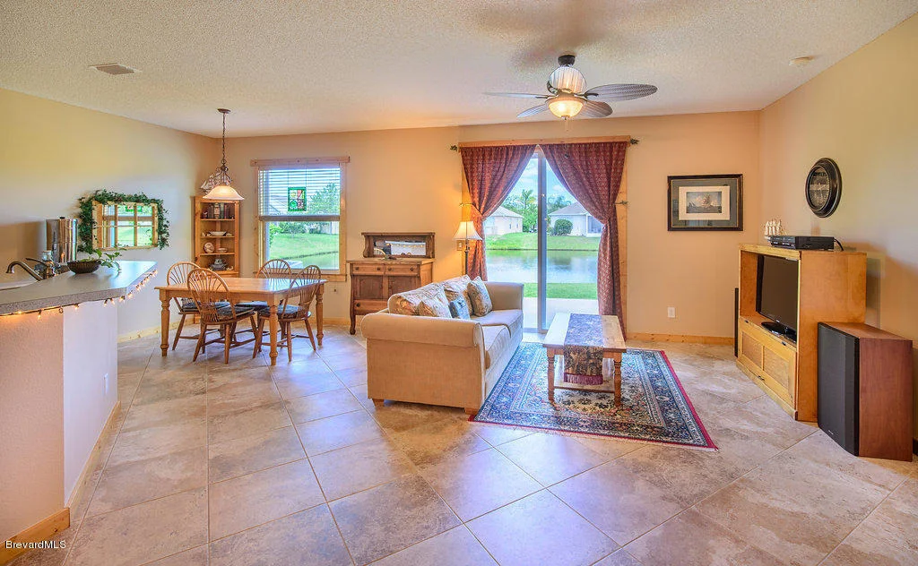 Photo of 541 Cressa Circle