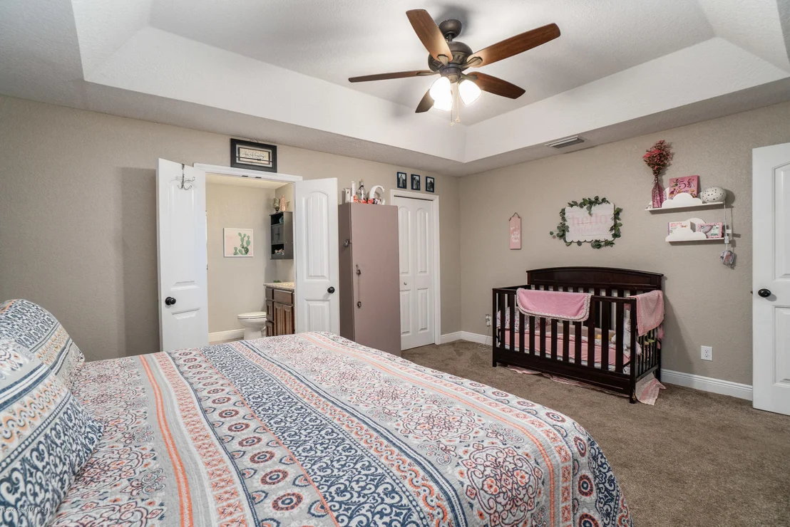 Photo of 5715 Lord Street