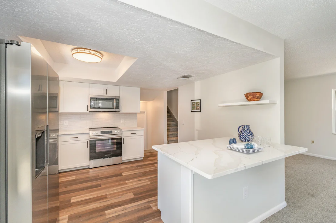 Photo of 847 Berkshire Drive