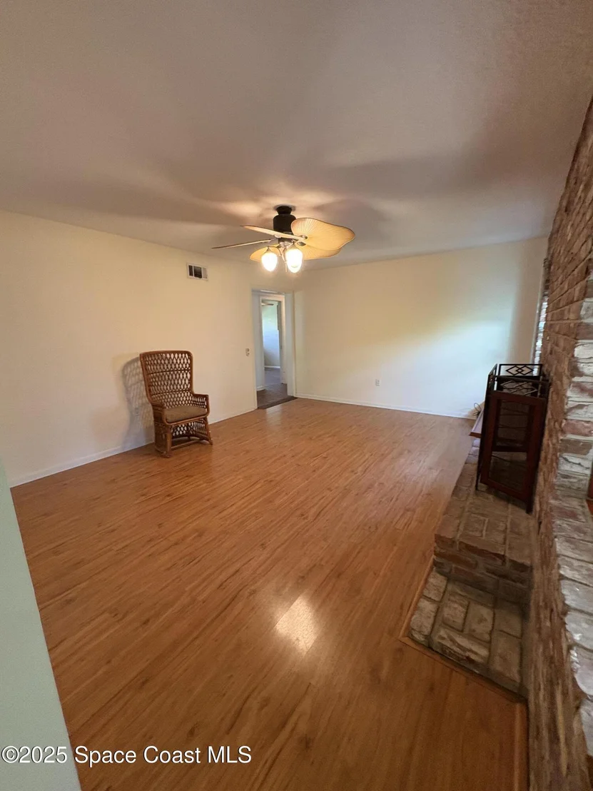 Photo of 998 Trinidad Road