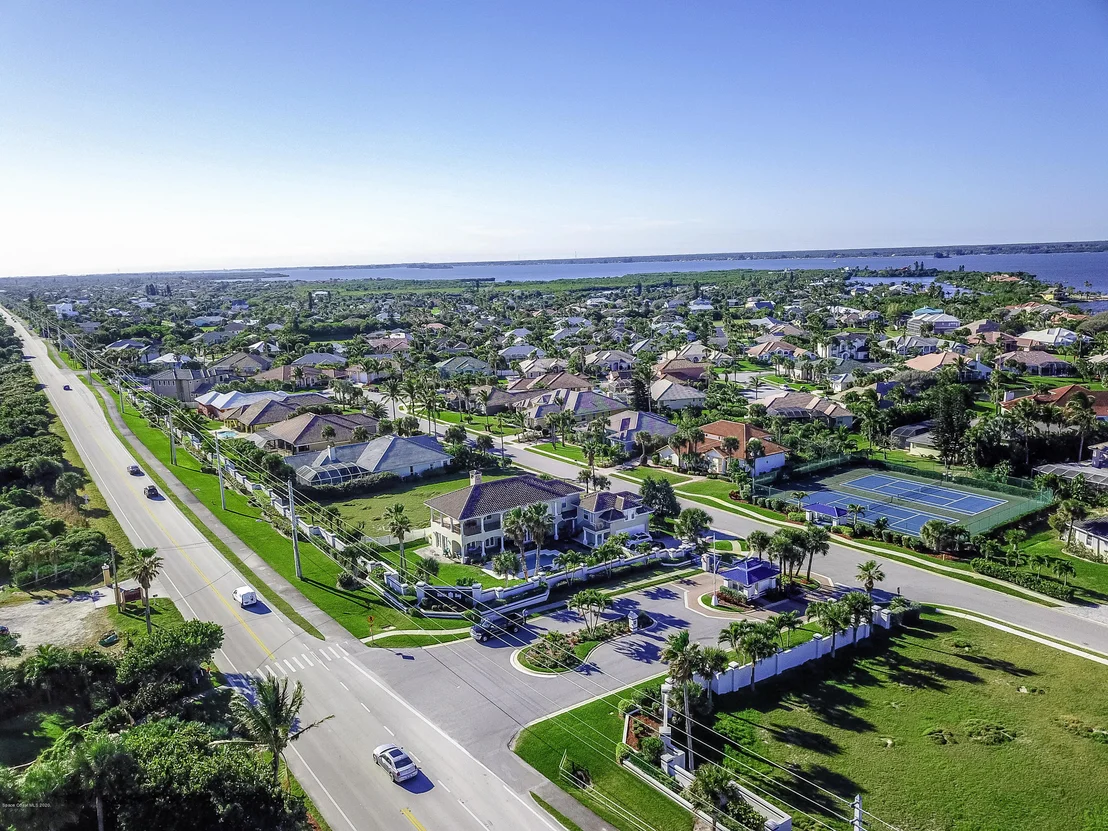Photo of 203 Loggerhead Drive