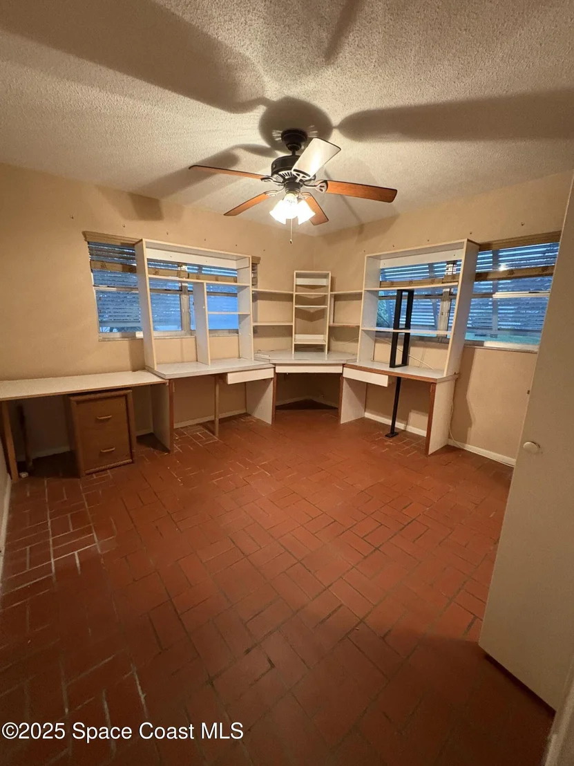 Photo of 998 Trinidad Road