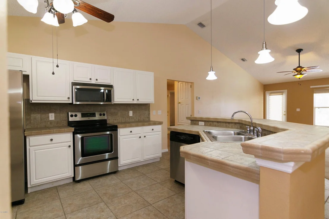 Photo of 1740 Whitman Drive