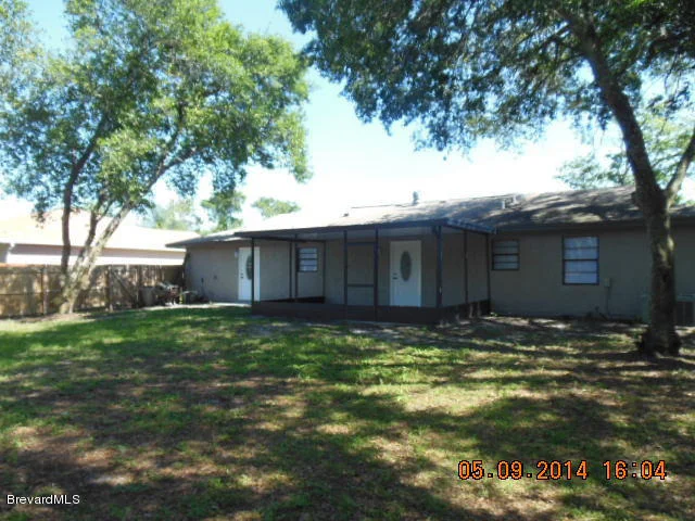 Photo of 7069 Bayfront Road