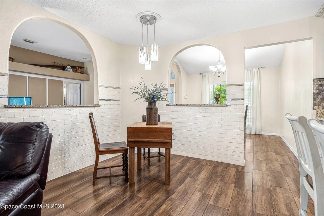 Photo of 4635 Willow Bend Drive