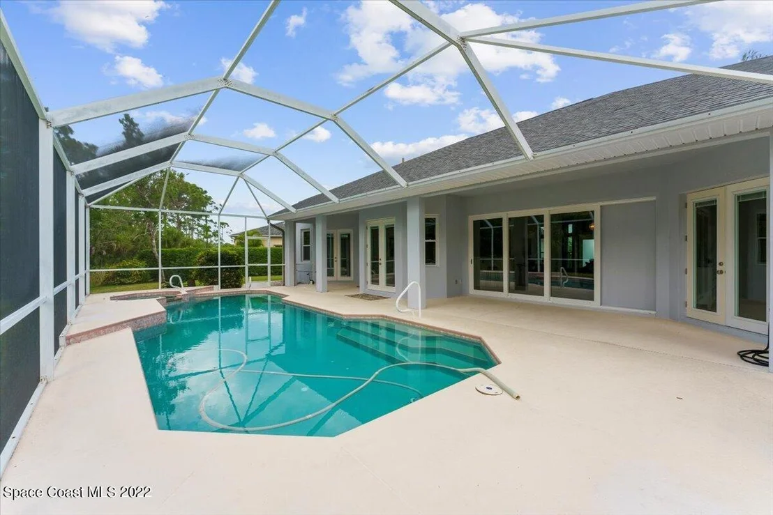 Photo of 284 Carmel Drive