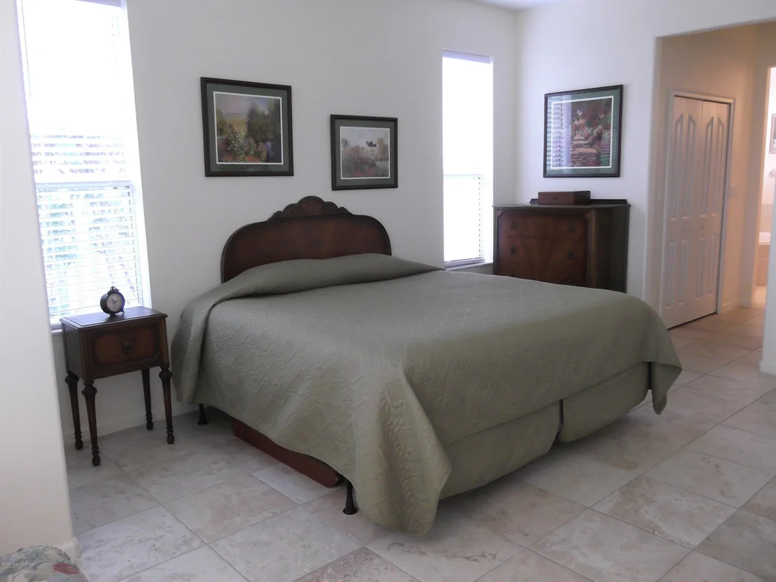 Photo of 6941 Abbeyville Road