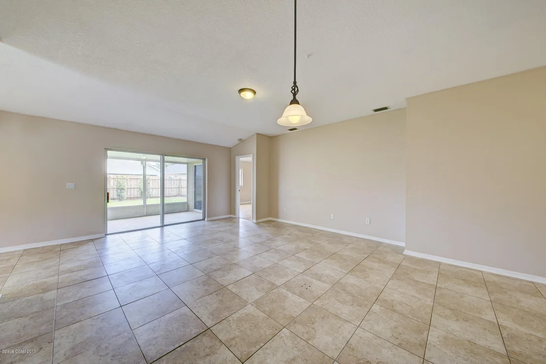Photo of 2573 Ventura Circle