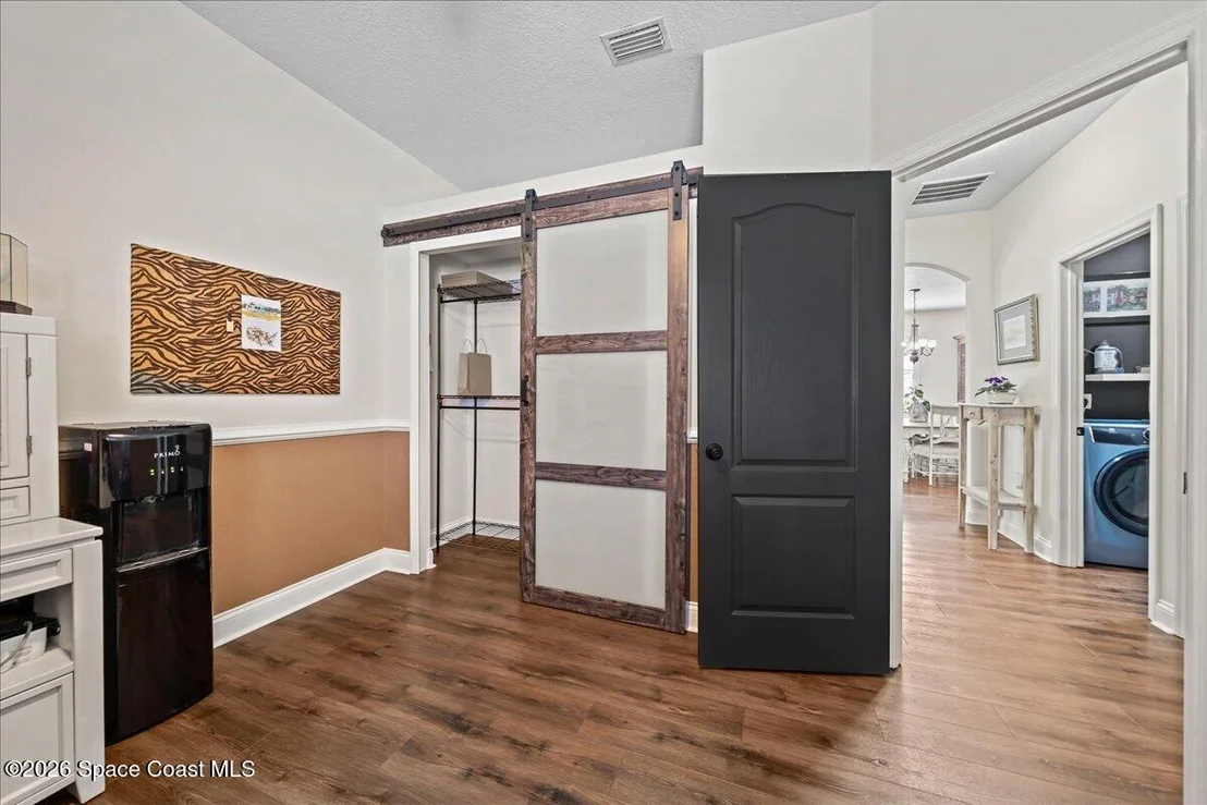 Photo of 2251 Bridgeport Circle