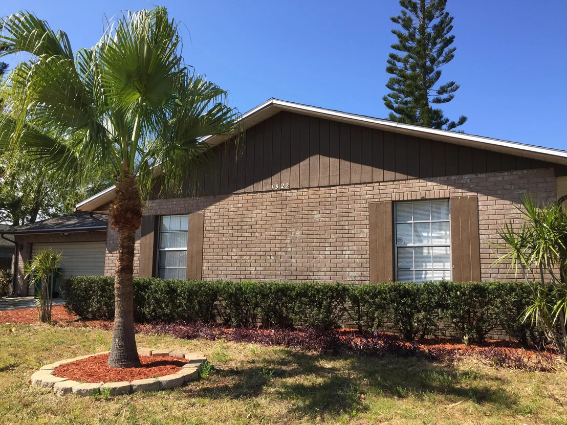 Photo of 1522 Spruce Road
