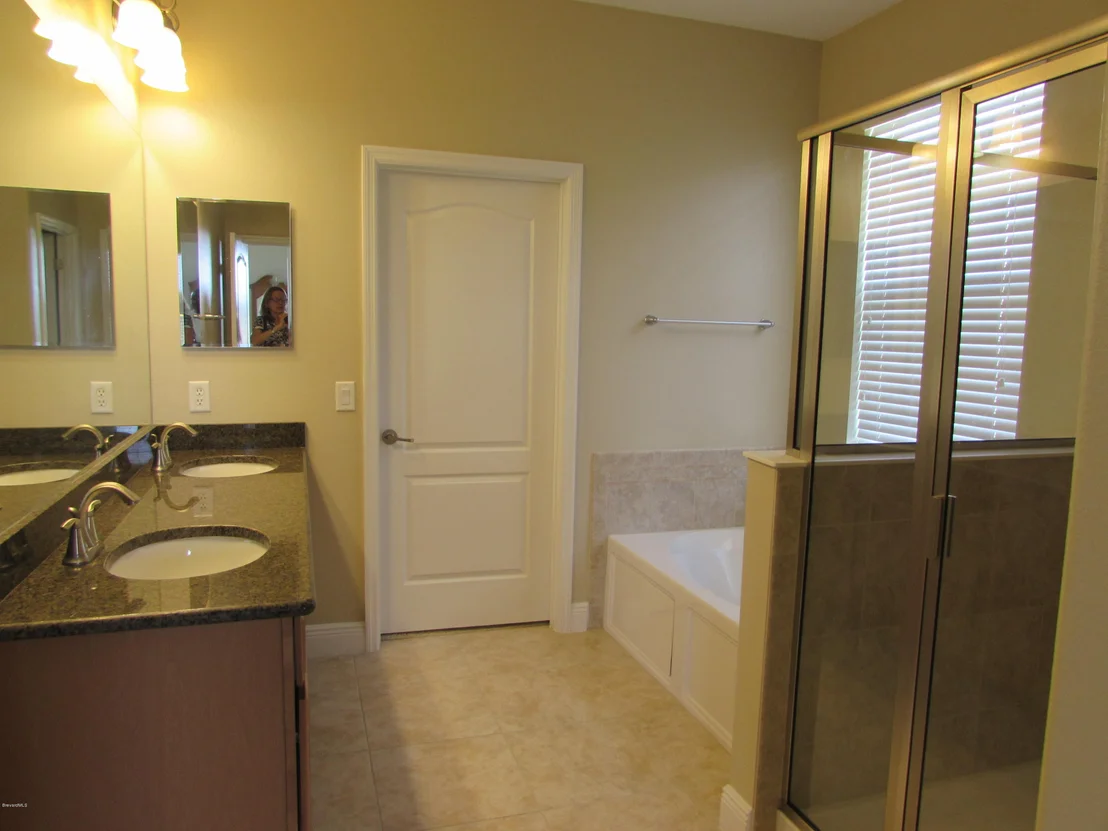 Photo of 5852 Goleta Circle