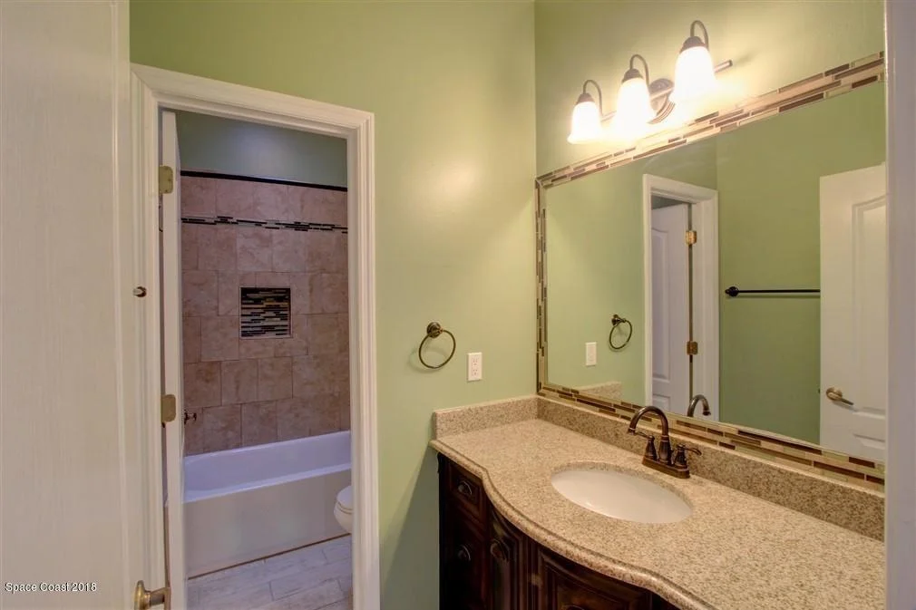 Photo of 5851 Newbury Circle