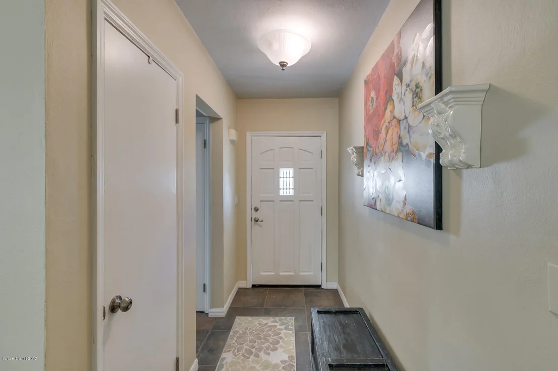 Photo of 742 Lund Circle