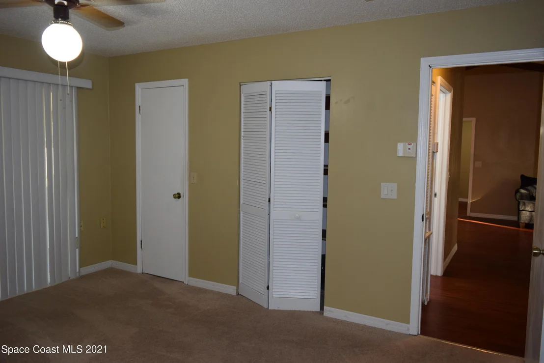 Photo of 1111 Grapefruit Road SE